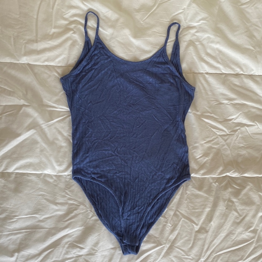 Low-Back Ribbed Fashion Nova Bodysuit size M